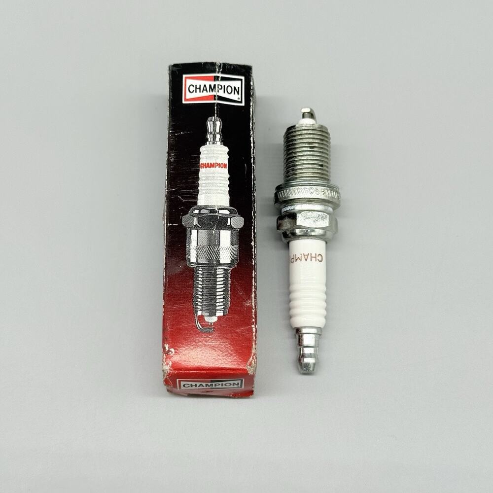 Spark Plug-Copper Plus Champion Spark Plug 434 New Old Stock